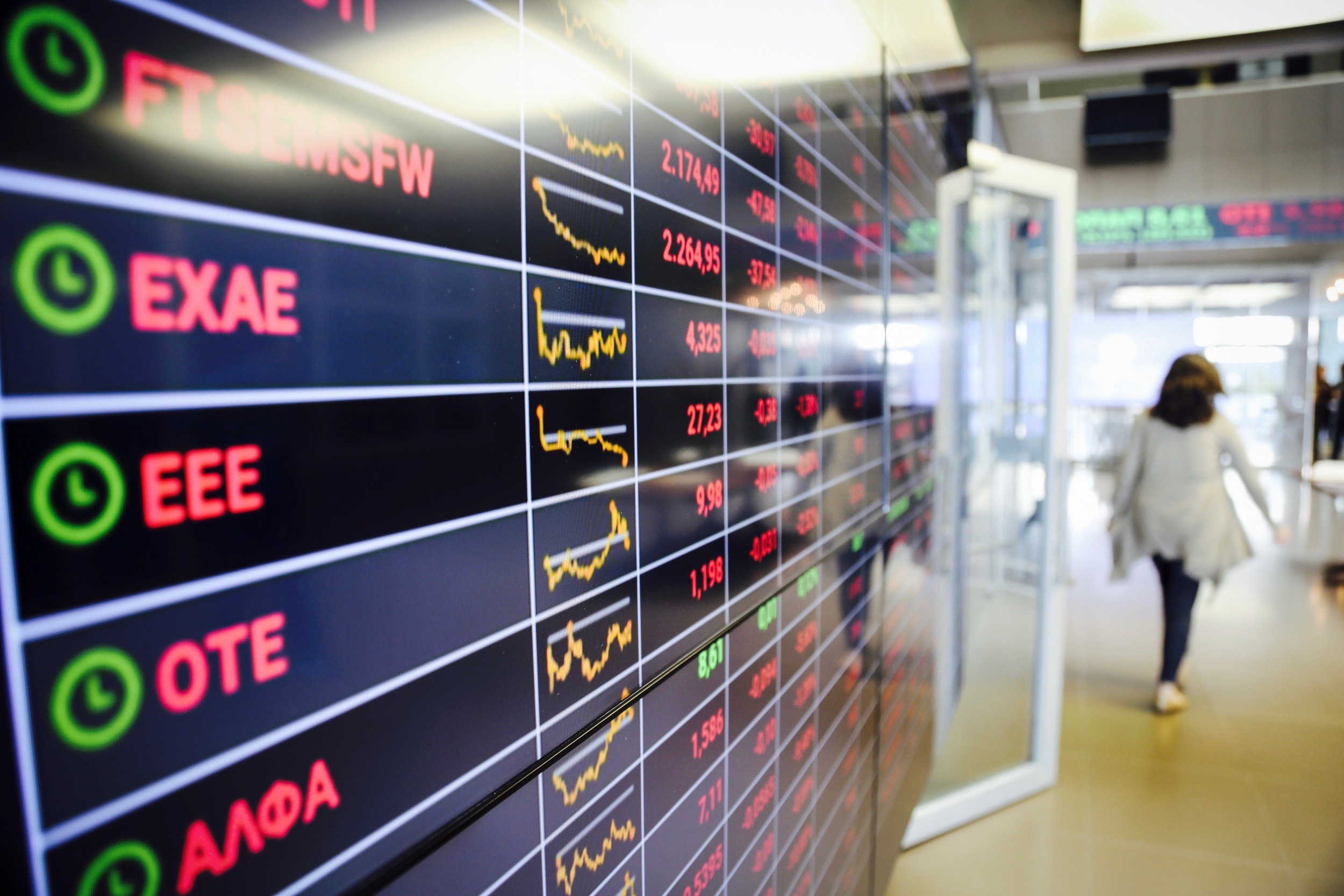 Η επιστροφή στο… 2015 και οι συγκρίσεις