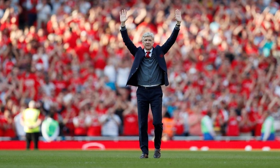 Α. Βενγκέρ: Μόνο η Αγγλία μπορεί να απειλήσει τη Γαλλία στο EURO