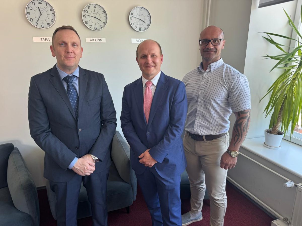 Η THEON επιταχύνει τη στρατηγική της επέκταση στην περιοχή της Βαλτικής