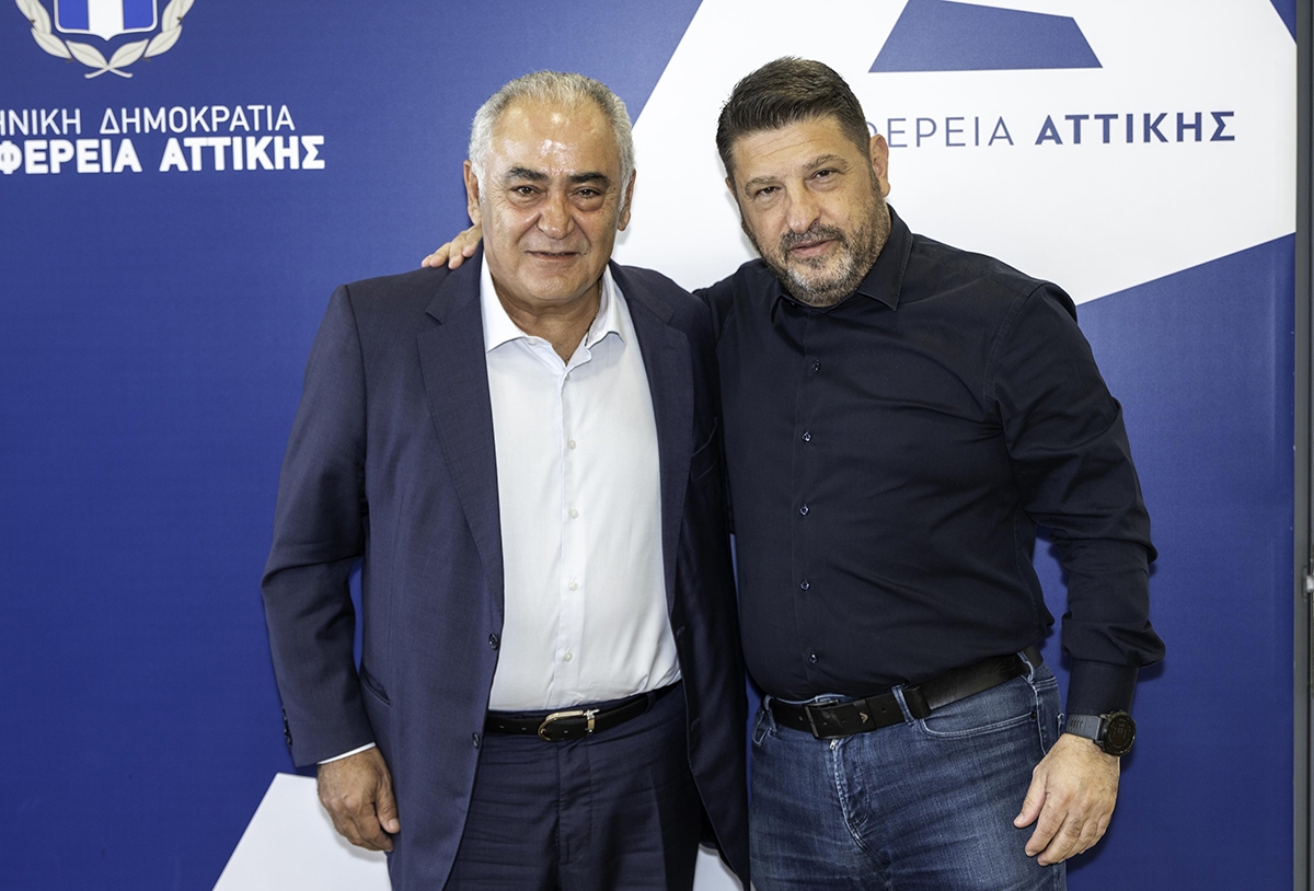 Συνάντηση εργασίας του Προέδρου του Ε.Ε.Α. Γ. Χατζηθεοδοσίου με τον Περιφερειάρχη Αττικής Ν. Χαρδαλιά για τις εκδηλώσεις των 100 χρόνων λειτουργίας του Επιμελητηρίου και την ανάγκη περαιτέρω στήριξης του επιχειρείν