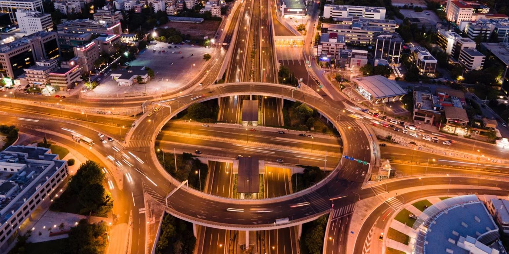 Τι «κληρώνει» για την Αττική οδό: Η απρόβλεπτη Macquarie, το δίδυμο Χόλτερμαν – Βαρδινογιάννη, η επιθετική τριανδρία της Ιντρακάτ, η δυναμική Περιστέρη, η αποχώρηση της First και η έκπληξη Μυτιληναίου αν δεν αποφασίσει για την πρόταση η Vinci!