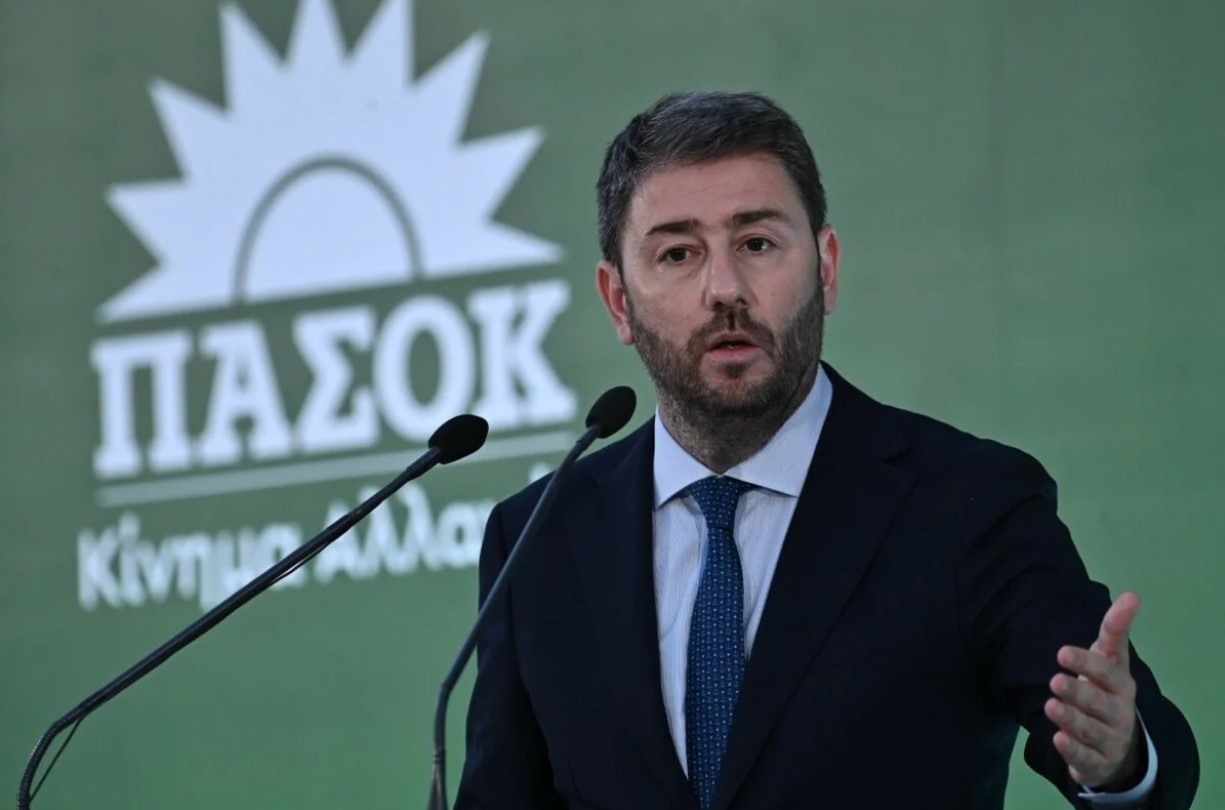 ΠΑΣΟΚ: Συνέδριο με «όχι» στη ΝΔ και εσωτερικές ισορροπίες