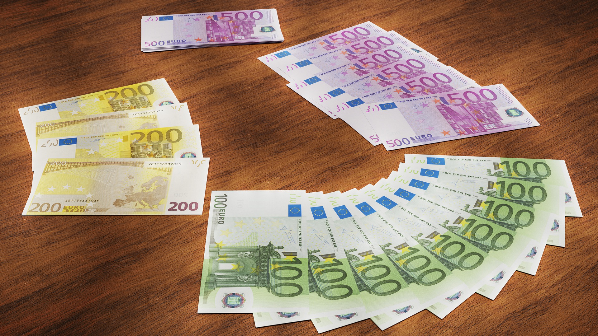 Υπόθεση «εκβιασμών», «απειλών», διλημμάτων και «βιομηχανίας σκανδάλων»!