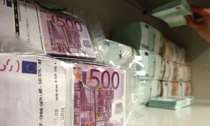 «Τζάμπα μάγκες» με τα λεφτά των τραπεζών!