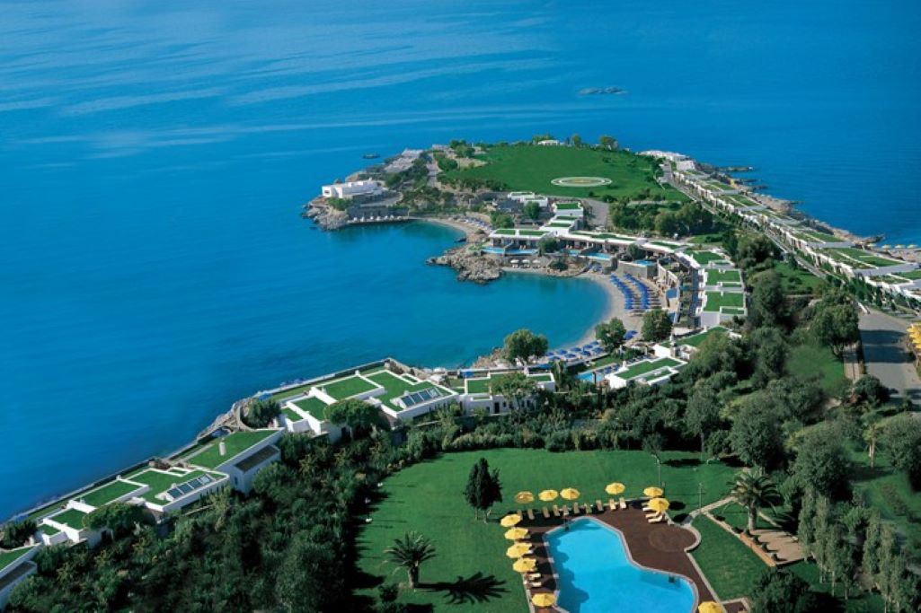 Καυτός Ιούνιος για τον όμιλο Μαντωνανάκη, τις τράπεζες και το… κράτος!