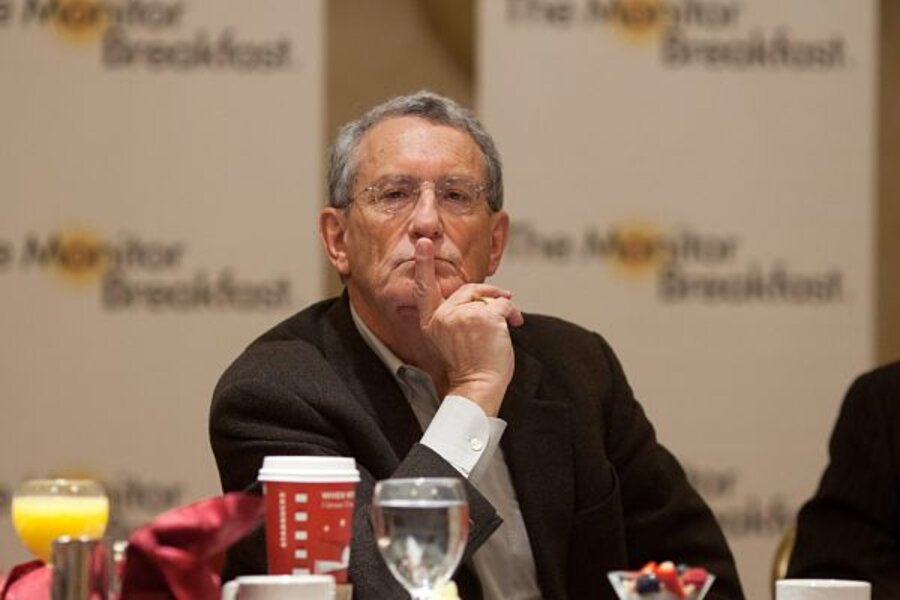 Ο γκουρού που έριξε έξω την Χίλαρι Κλίντον, θα πάρει στο λαιμό του και τον Κυριάκο Μητσοτάκη;