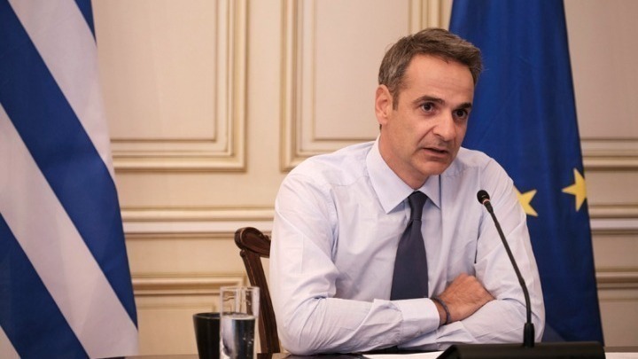 Υποχρεωτικός ο εμβολιασμός για τους άνω των 60