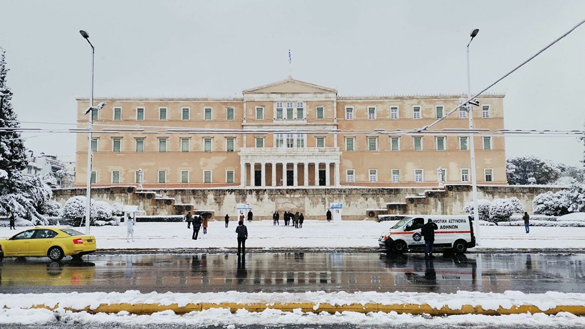 ΕΜΥ: Επί 24 ώρες χιόνιζε στο κέντρο της Αθήνας