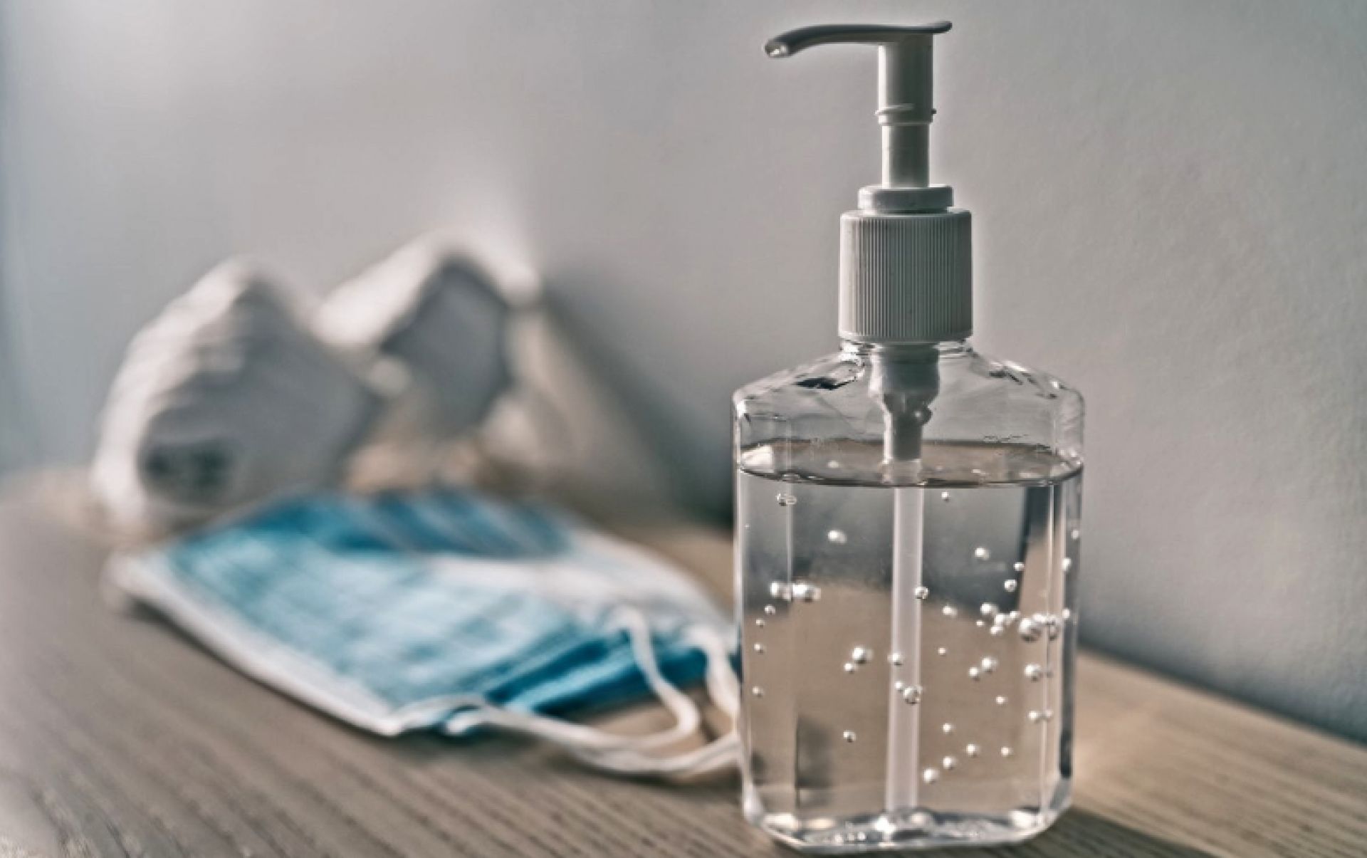 Έχουν ξεφύγει οι απευθείας αναθέσεις