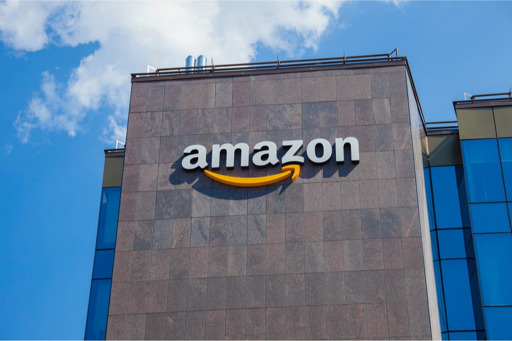 Πλήγμα σε data centers της Amazon στη Μέση Ανατολή από ιρανικά drones – Ζημιές σε εγκαταστάσεις στα ΗΑΕ και το Μπαχρέιν