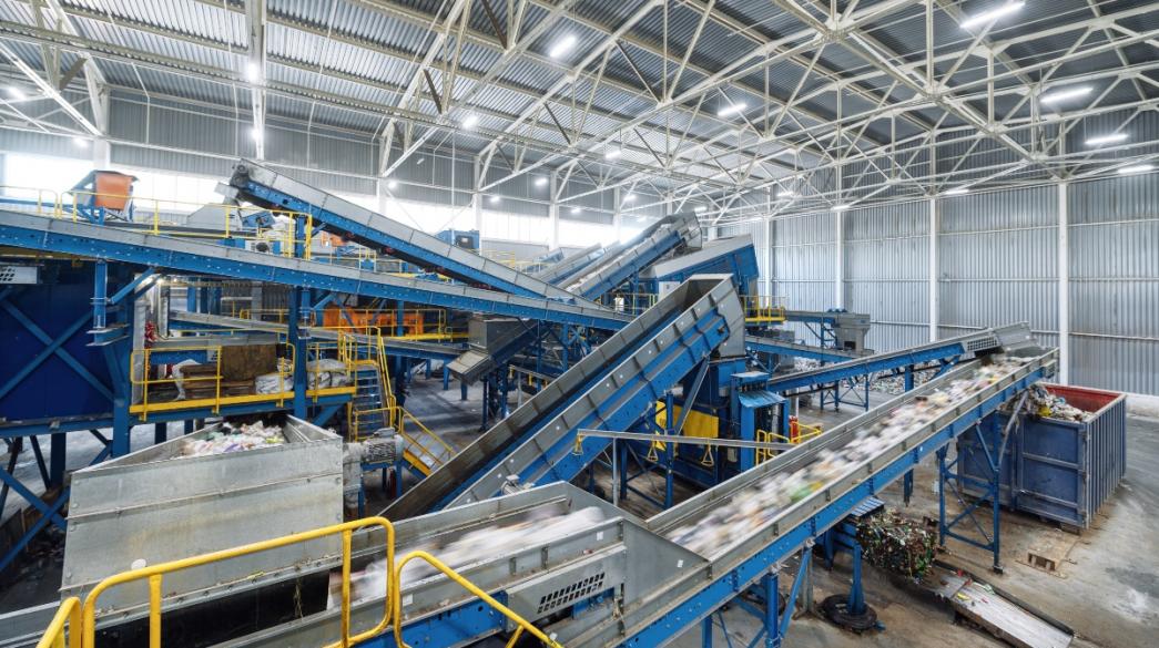 Υπουργείο Ανάπτυξης: Ενδιαφέρον από 5 επενδυτές για ΣΔΙΤ διαχείρισης απορριμμάτων