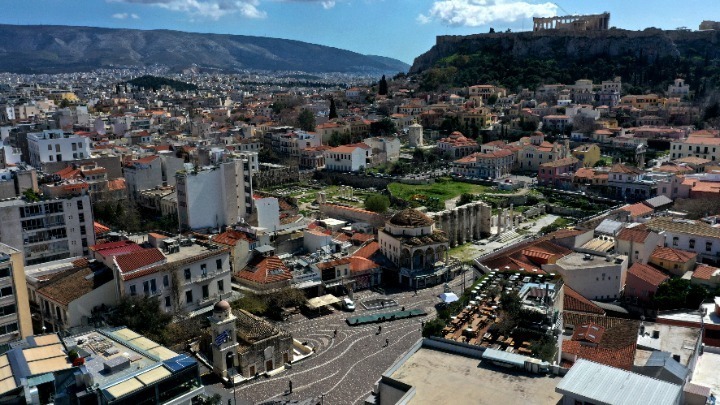 Παραμένουν στον “πάγο” οι οικοδομικές άδειες σε Μακρυγιάννη – Κουκάκι