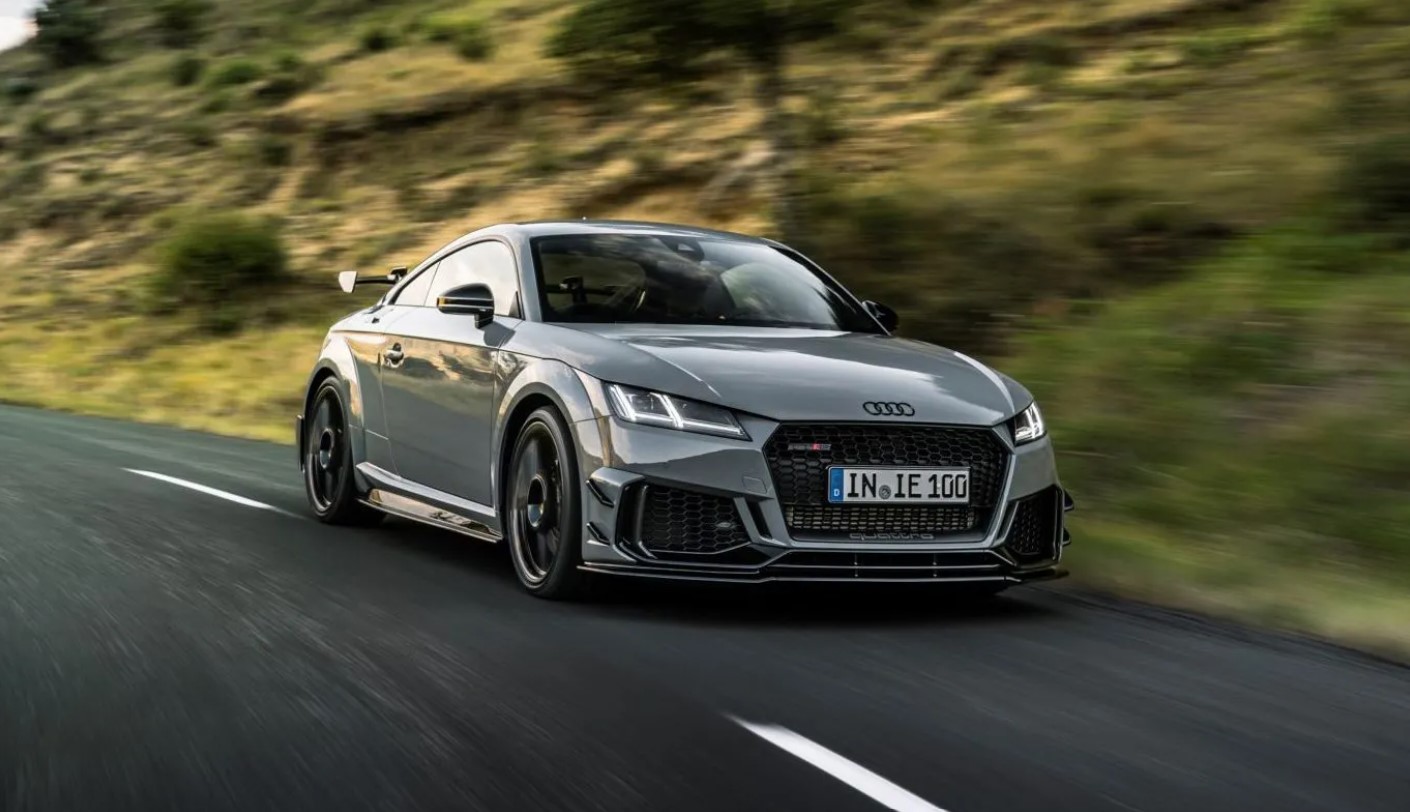 Audi TT RS Iconic Edition με 400 ίππους