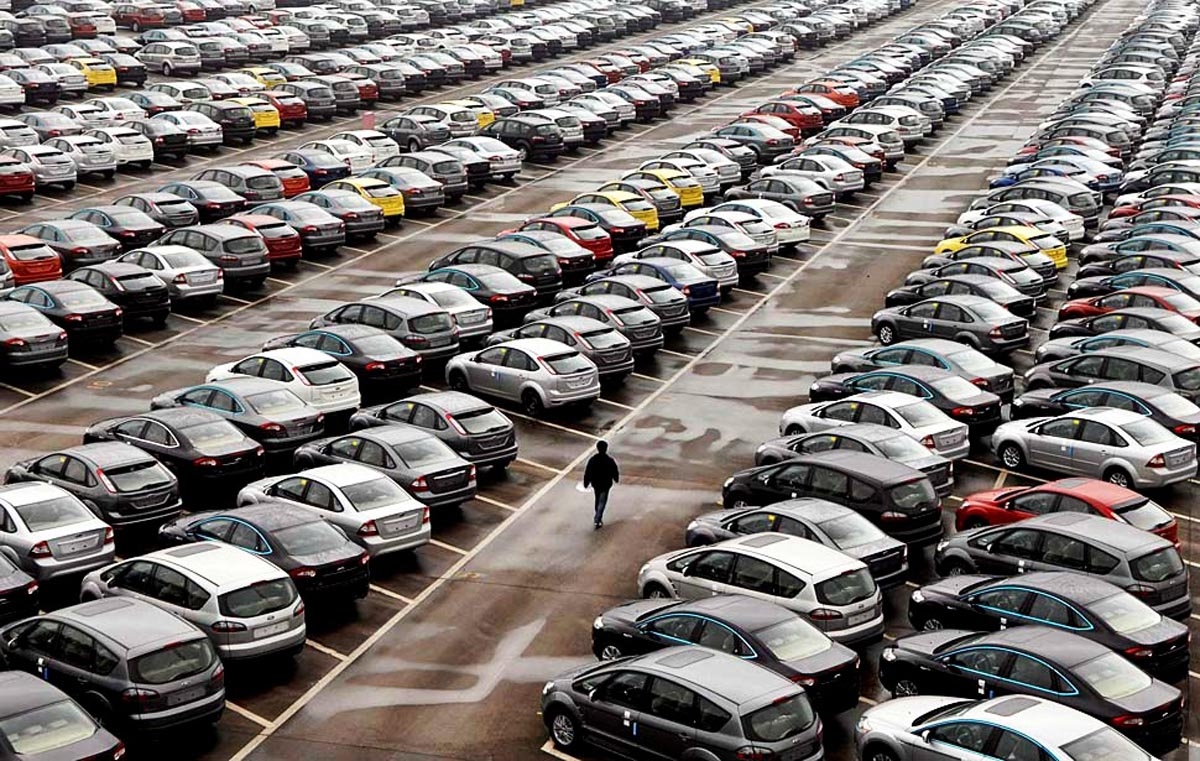 Ερευνα: 5% των Βρετανών και 9% των Γερμανών θα αγοράσουν καινούργιο Ι.Χ το 2021