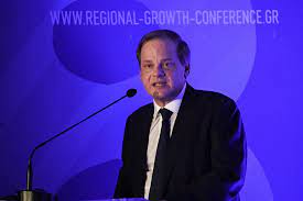 K..Καραμανλής: Το μέλλον ανήκει στις “ψηφιακές υποδομές”