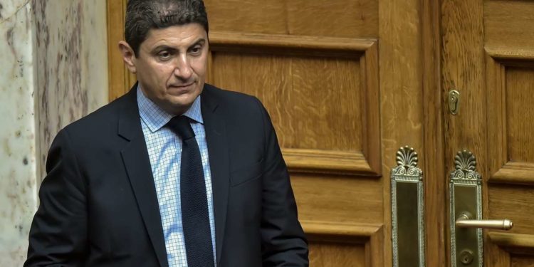 Βουλή: Ψηφίστηκε το αθλητικό νομοσχέδιο