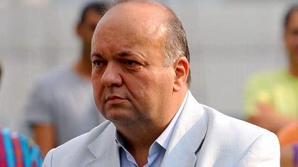 Το ταξίδι Εμιράτα – Θεσσαλονίκη, το παιχνίδι Άρης – Αστέρας Τρίπολης, ο Μπάκος, οι 100.000 σε μετρητά για το Σ/Κ και ο έλεγχος από Τελωνείο και Αστυνομία