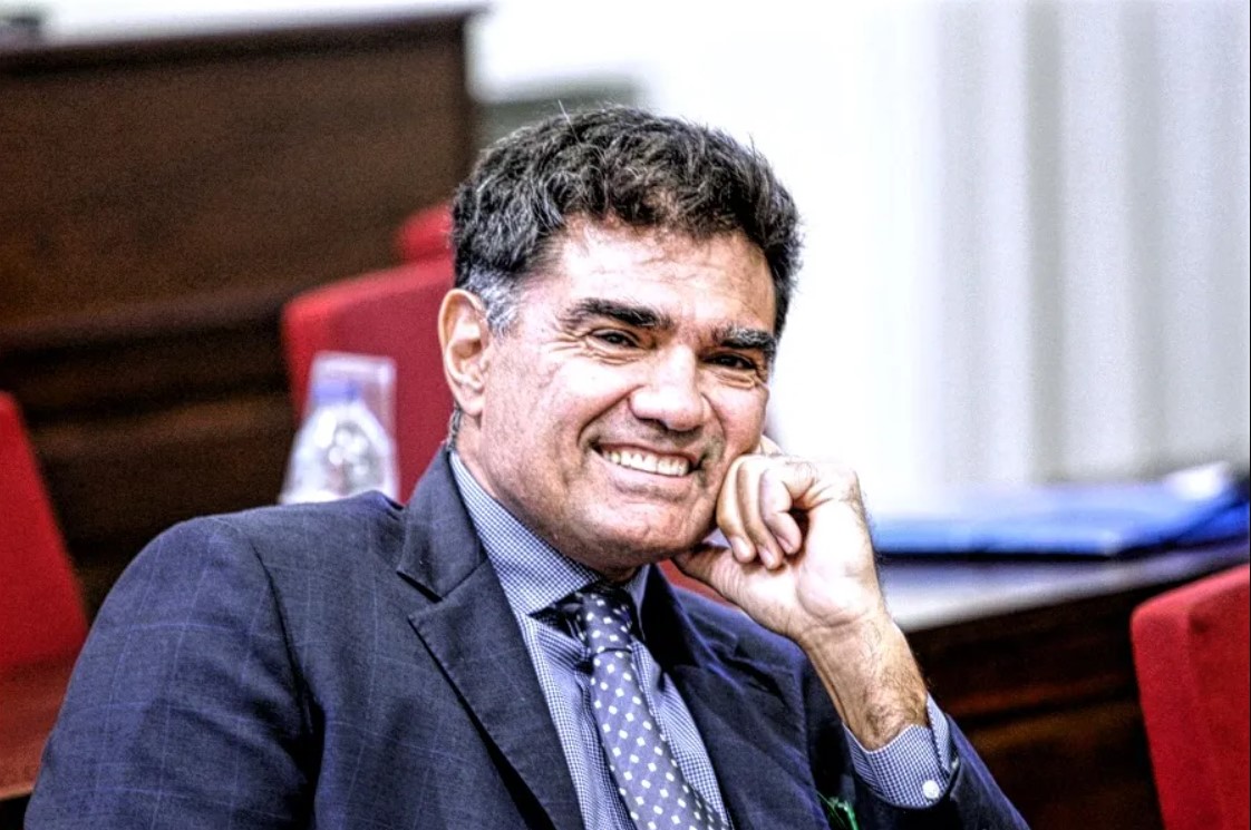 Οι Βαρδινογιάννηδες «είναι εδώ» στον Ελλάκτωρα και την Αττική οδό, ισχυροί σύμμαχοι του Ολλανδού!