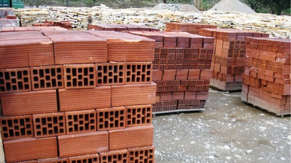 ΕΛΣΤΑΤ: Ανοδος στις τιμές των οικοδομικών υλικών τον Μάρτιο