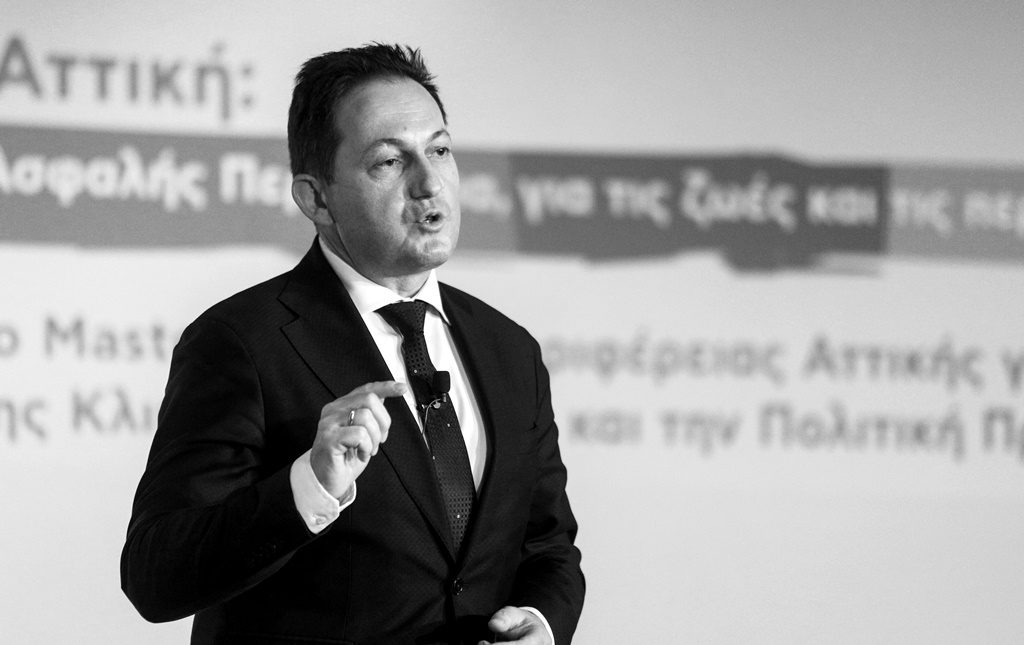 Δύσκολες μέρες για τον Στέλιο Πέτσα: Από τον Άγιο Βλάσιο μέχρι την Σοφία Ζαχαράκη