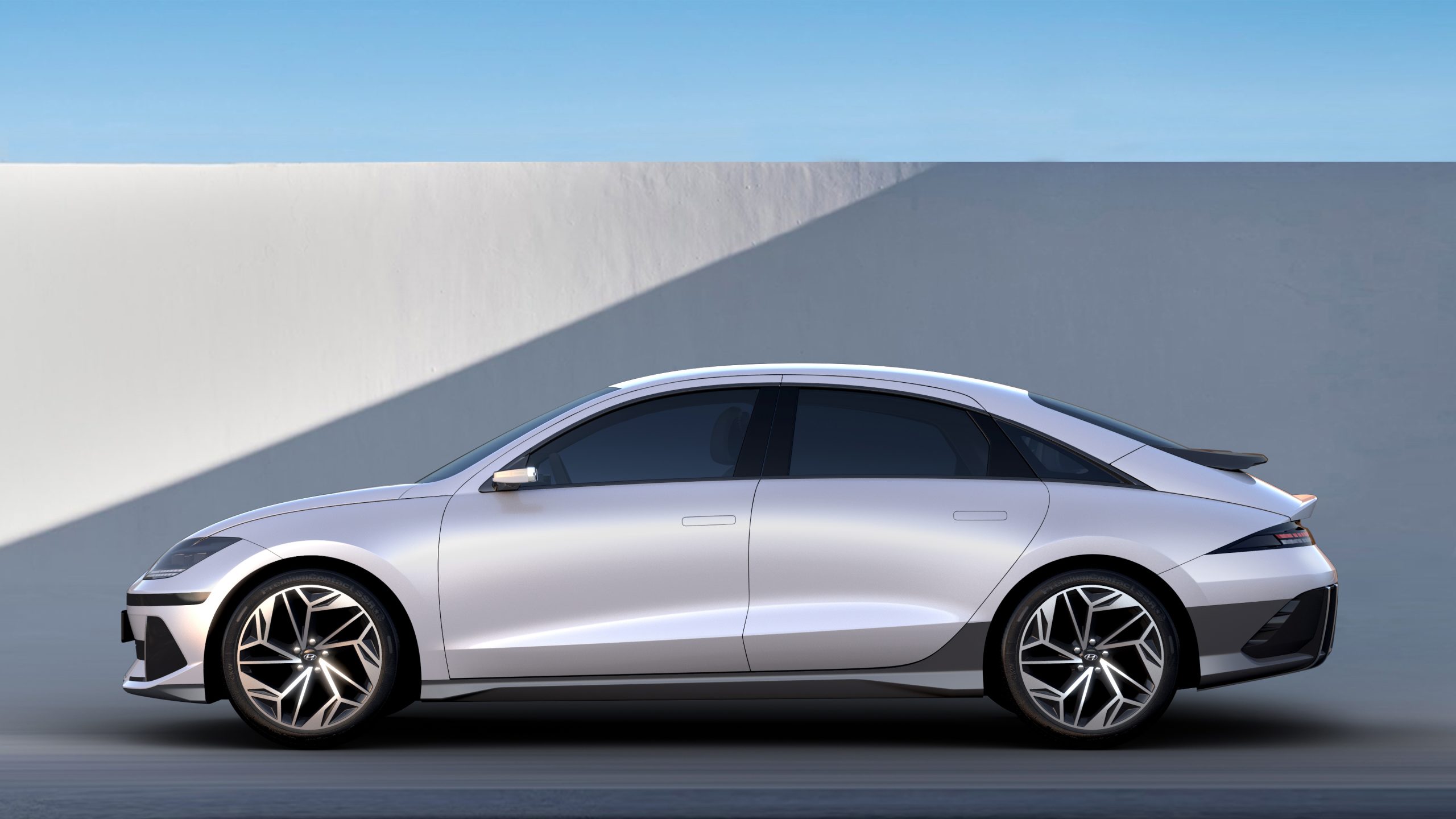 Hyundai IONIQ 6: Το νέο αμιγώς ηλεκτρικό μοντέλο