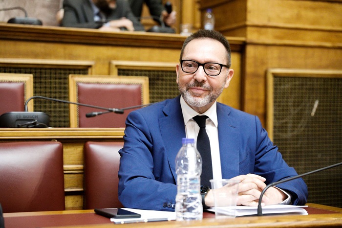 Οι γέφυρες Στουρνάρα με Αμερική, Εκκλησία και Έλληνες τραπεζίτες του εξωτερικού με φόντο… πρωθυπουργό κοινής αποδοχής!