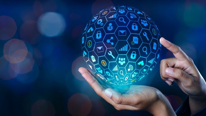 Η ψηφιακή Ελλάδα στο “μικροσκόπιο”