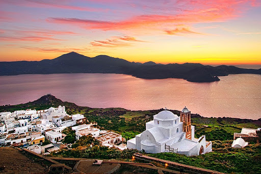 Μήλος: Ανοιγμα στην τουριστική αγορά της Απω Ανατολής