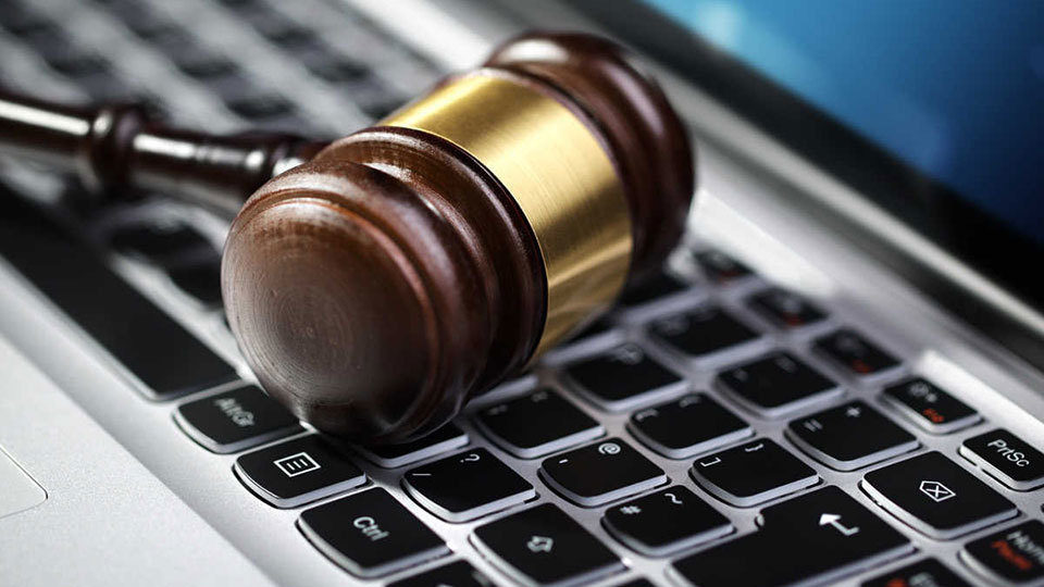 Οι δικηγόροι “μπλοκάρουν” τους πλειστηριασμούς ως τις 30 Νοεμβρίου