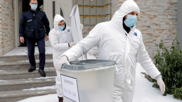 «Κορονοκάλπες» στα Βαλκάνια…