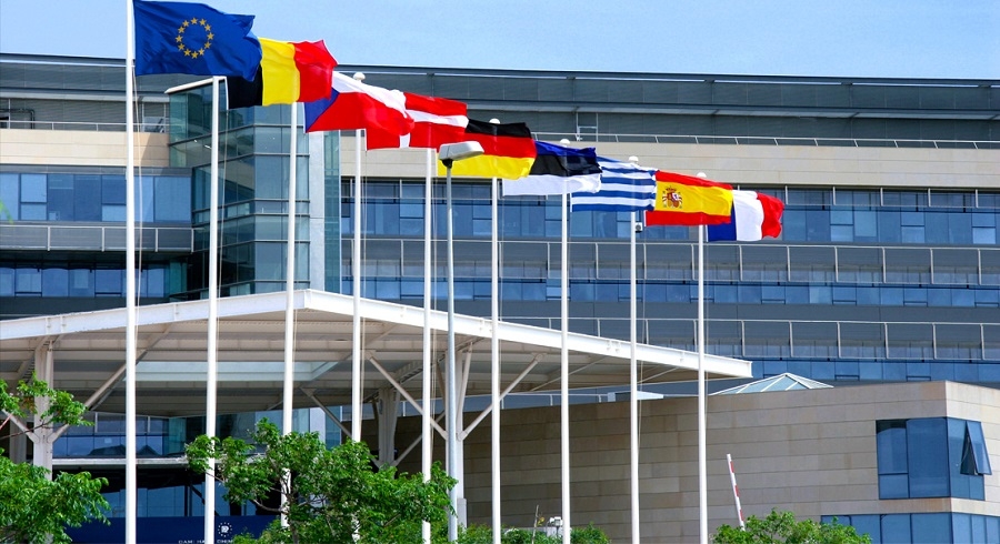 Ερευνα: Σχεδόν 1 στους 10 Ευρωπαίους έχει αγοράσει προϊόντα “μαϊμού”