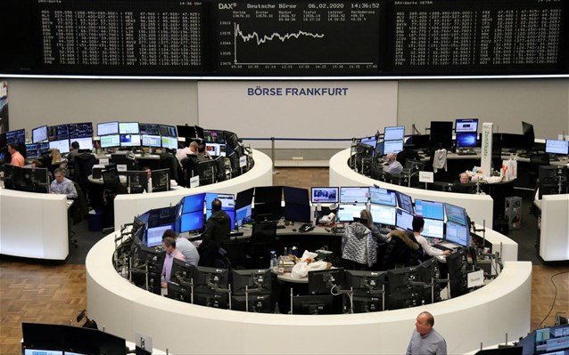 Στα “κόκκινα” τα ευρωπαϊκά χρηματιστήρια