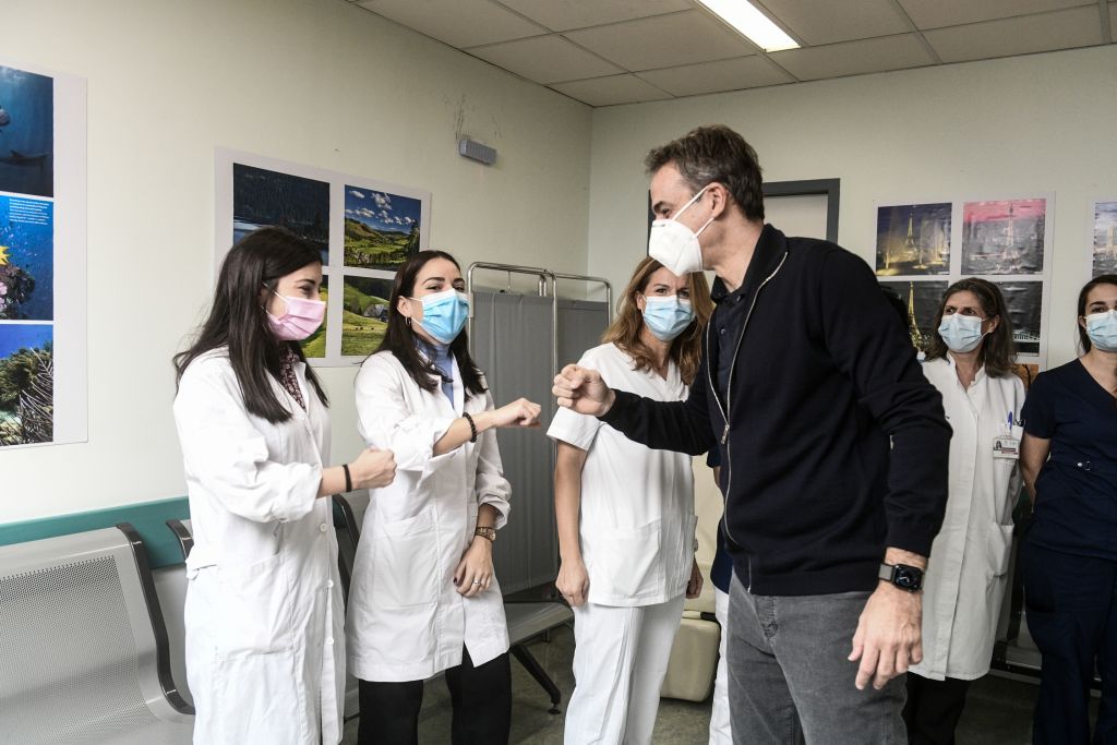 Κ. Μητσοτάκης: Μήνυμα αισιοδοξίας μετά τους 1.000.000 εμβολιασμούς