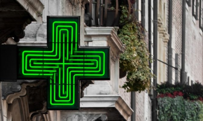 Με ρυθμό ανάπτυξης 27% η αγορά των e-φαρμακείων το γ’ τρίμηνο