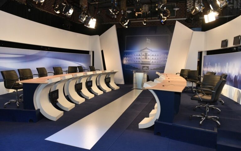 Κλειδώνει ντιμπέιτ για «έξι» αλλά όχι για «δυο»