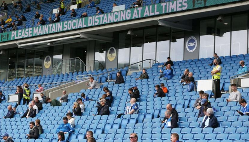 Μόνο εμβολιασμένοι με πληρότητα 80% στα γήπεδα