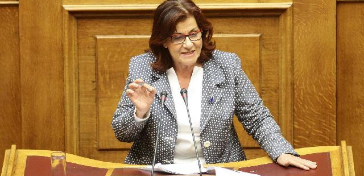 Θ.Φωτίου: “Κόπηκαν” 83.000 παιδιά από βρεφονηπιακούς σταθμούς και ΚΔΑΠ