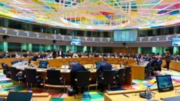Τι είπαν για την Ελλάδα “κεφαλές” του Eurogroup