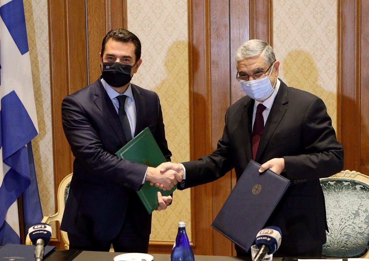 Υπεγράφη το Μνημόνιο για ηλεκτρική διασύνδεση Ελλάδας – Αιγύπτου