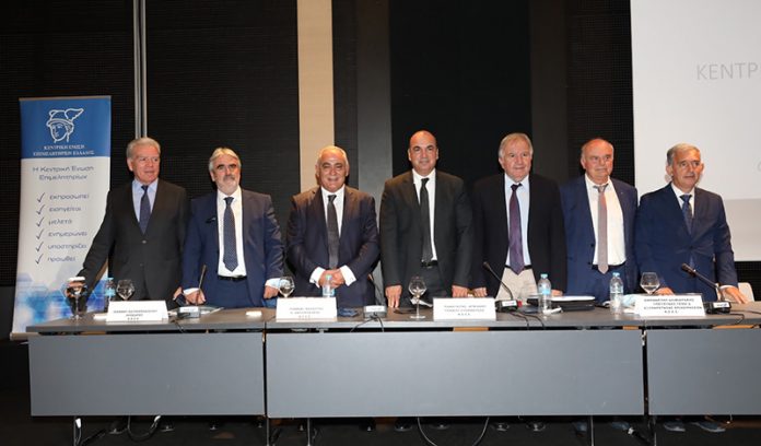 ΚΕΕΕ: Συζητήθηκαν οι τρόποι ενίσχυσης της επιχειρηματικότητας