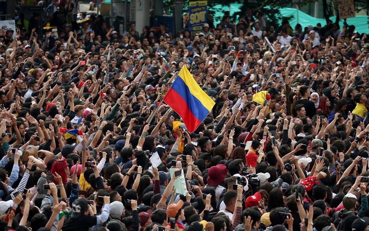 Κολομβία: Νέες διαδηλώσεις κατά της πολιτικής του προέδρου Ντούκε