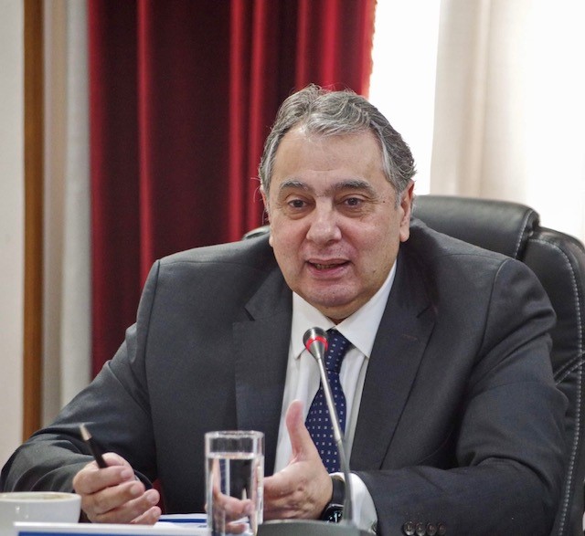 ΥΠΟΜΝΗΜΑ Ε.Β.Ε.Π.  ΓΙΑ ΤΗΝ ΕΠΙΛΥΣΗ ΤΩΝ ΚΥΚΛΟΦΟΡΙΑΚΩΝ ΘΕΜΑΤΩΝ  ΚΑΙ ΤΗΝ ΕΠΙΤΑΧΥΝΣΗ ΤΩΝ ΑΠΑΙΤΟΥΜΕΝΩΝ ΕΡΓΩΝ ΣΤΟΝ ΠΕΙΡΑΙΑ