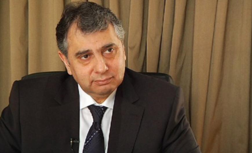 Β. Κορκίδης: Η “ναυμαχία των… κοντέινερ” συνεχίζεται