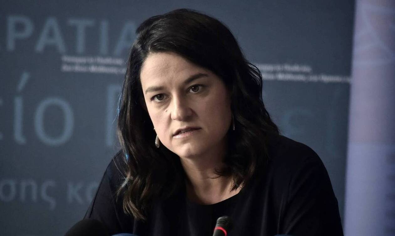 Το «Blackout» της Πρεμιέρας και τα ουρλιαχτά στην Πειραιώς