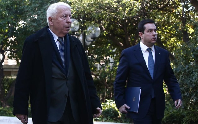 Μεταναστευτικό: Εξώδικο Κ. Μουτζούρη σε Ν. Μηταράκη για τη Μόρια