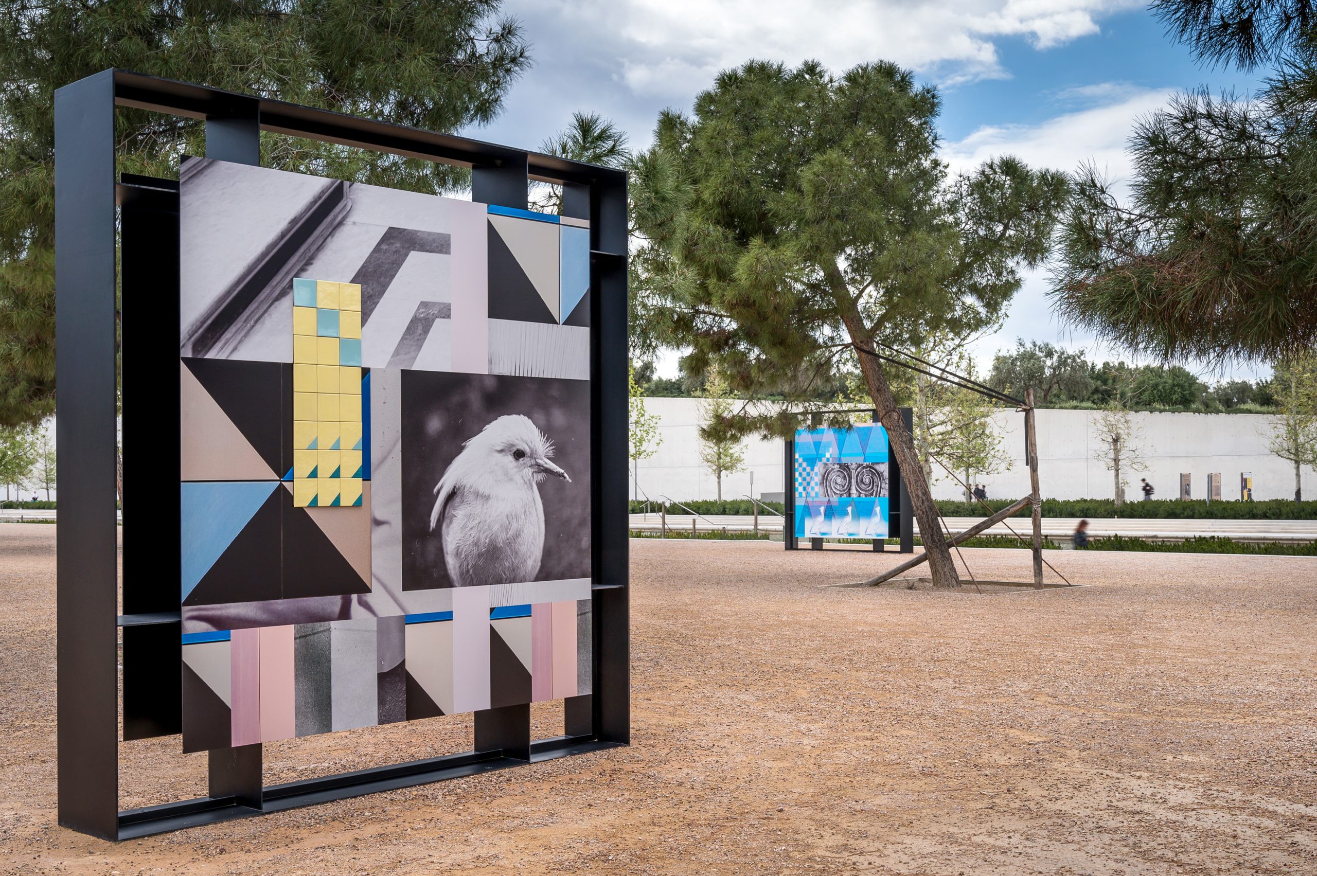 Claudia Wieser: Surroundings Όσα μας περιβάλλουν