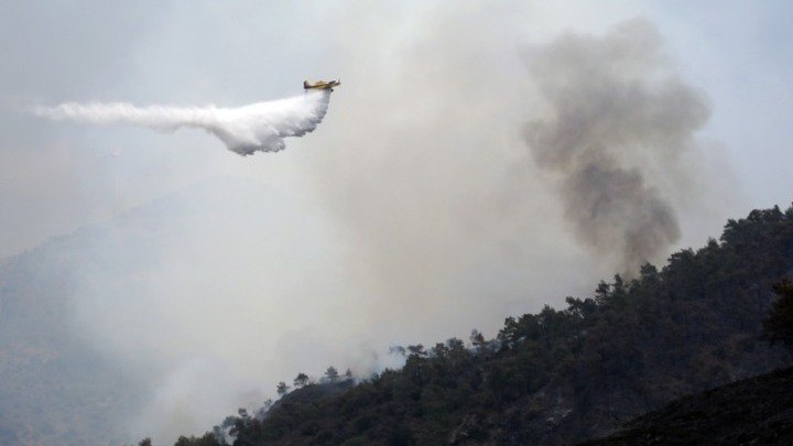 Φωτιά στο Πέρα Πεδί Λεμεσού