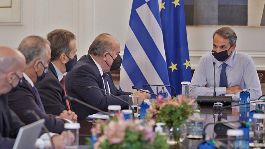 Κυρ. Μητσοτάκης: “Δεν θα ξανακλείσουν εστίαση και εμπόριο”