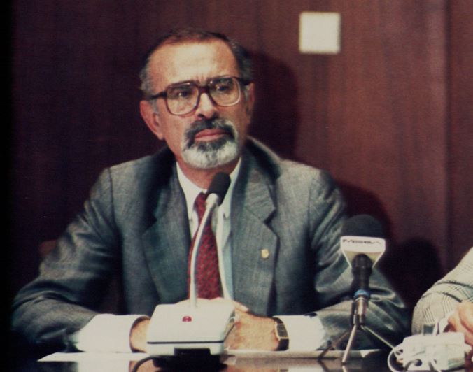 Απεβίωσε ο Άγγελος Μπρατάκος, πρώην υπουργός και βουλευτής της Νέας Δημοκρατίας