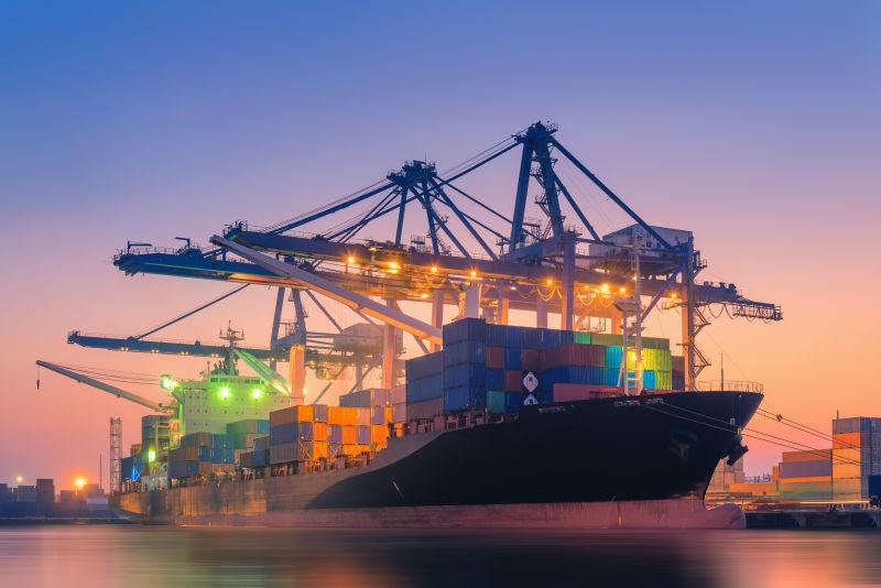 Οι 13 κορυφαίοι Έλληνες – Ελληνίδες στο Top 100 της παγκόσμιας ναυτιλίας